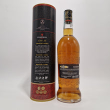 Carica l'immagine nel visualizzatore di Gallery, Rum Tanduay Asian Gold 0,7L - Astucciato